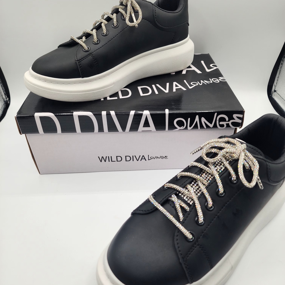 Wild Diva Black and White Women's Sneakers W/White Crystal Accents - Picture 3 of 13